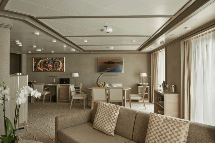 Silversea Cruises - Silver Moon - Grand Suite.png